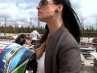 Rocco Natural Born Bangers Hot Brunette Cock Worship