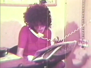 The Pig Eats My Vagina