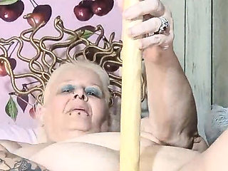 Medusa Horny and Fucks That Broom Stick