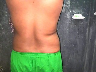 Brother-in-law and sister-in-law romance in the bathroom