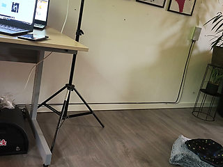 Raw, Uncut Amatur Fuck in the Office