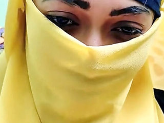 Sexy Indian Aunty Riya Chowdhury Needs Hard Anal Fucking