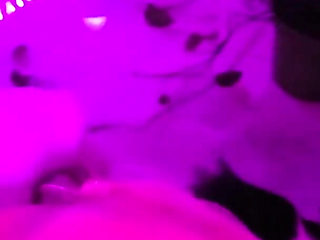 Pretty Party Smokey Kitty