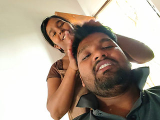 Desi Massage canter me dhire dhire bhabhi ke big beautiful boobs kiss kiye - desi bhabhi boobs suking tamil boy.