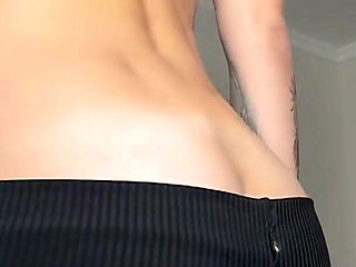 Subscribe to Watch Full Sensual Video of My Oil Striptease Show with Sweet Pussy Play Bb!