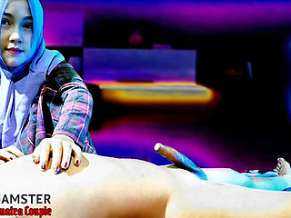 Hot Indonesian Hijab MILF Gives Handjob & Cumshot - Homemade Asian Sex