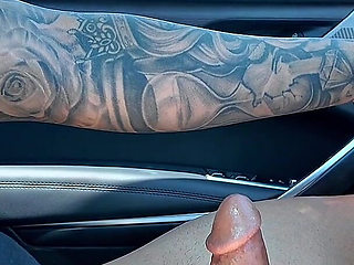 Horny Latina Cant Wait & Gives Him Roadhead Till He Cums