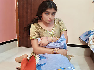 Dasi Beautiful kamwali fucked by her Master when she is alone late night, hardcore Xxx dasi indian rough 18+ horney sex video