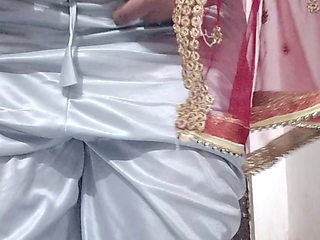 Randi bhabhi chudi salesman se