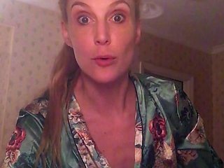 Amateur redhead masturbates then gives a blowjob