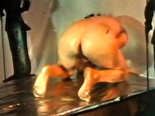 Huge ass brunette anal masturbating free cam