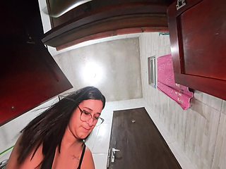Housewife Without Underwear Seduces Plumber While Hes Fixing The Sink