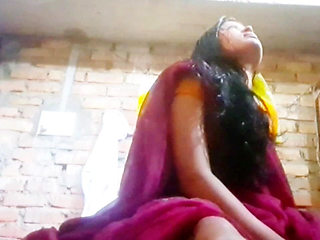 Indian Desi First Time Fuck My Wife Real Video for Her Bur Chudai Video Juberjust Chudai Video