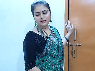 New Indian Bangla Super Beautiful Girl Romantic and Hardly Fucking Video( Full Bangla Voice )