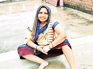 Desi Bhabhi Hardcore Sex with Hindi Audio - Padosh Wali Aunty Rough Fuck