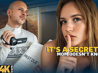 Mom watches porn with cunning Novella Night from Debt4k