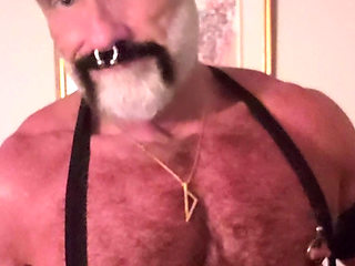 The Singlet Smoker