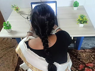Hot Malayala Saree Office Affair - Married Woman Fucked Rough by Colleague
