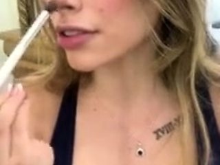 Hot brunette from squirt masturbating on webcam