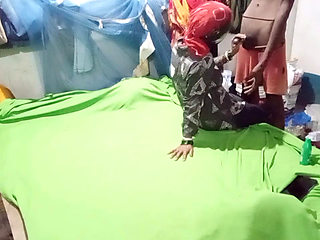 Hot desi Chut ki chudai with romantic padosi bhabhi