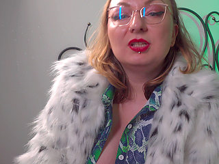 Bitchy Stepmom in White Fur Coat Spits in Your Tea & Gives You a Messy Humiliating Blowjob POV