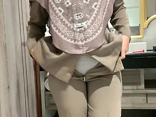 My Idol Teacher, Squirt