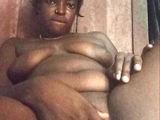 Nigerian Lady Horny