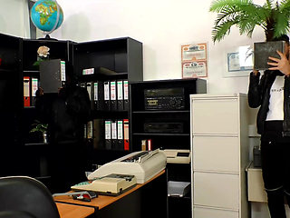 Deep sex in the office