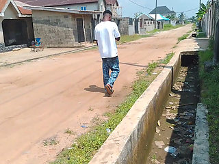 Her Ex Came to Visit Her Seeing Her Naked and His Dick Stood up