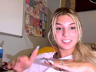 Blonde teen Sierras first erotic masturbation video