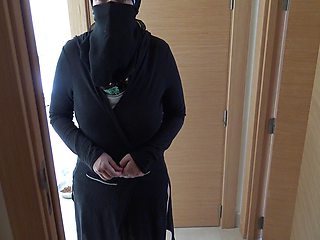 British Pervert Fucks His Mature Egyptian Maid in Hijab