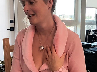 Hot Preview - Tapping My Best Friend's Mom While He's at the Gym
