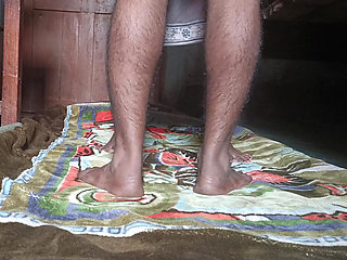 Mona was very kind to her