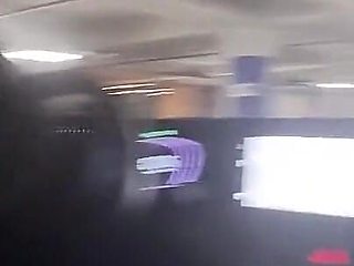 Dos Lesbianas Tienen Sexo En El Carro