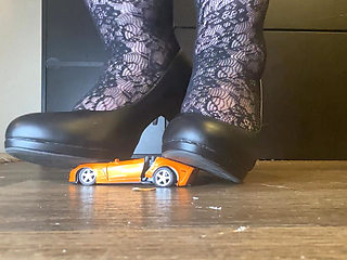 Crushed Dreams: Giantess Bootyful Bella Blast Vs the Orange Sports Car