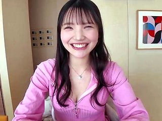 Japanese hotty solo masturbation