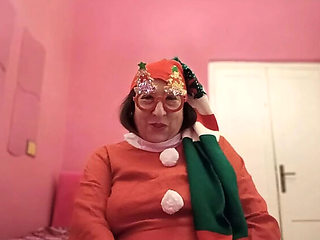 Veronica Rossi Official Italian Granny Solo Christmas Masturbation with Saggy Tits