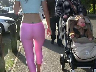 Nice amateur ass in black and white panties