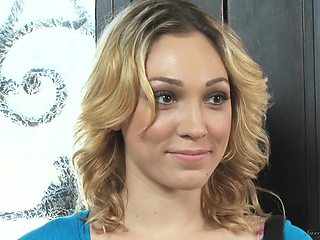 Lily Carter's Blonde Kissing Passion with Girls Ignites