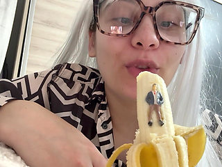 Giantess Stepsister Eats Tiny Stepbrother Puts