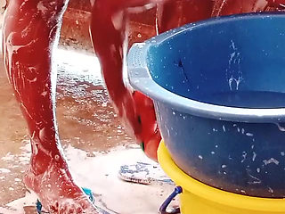 Sugarmommy Bathing After Getting Fucked 6 Rounds