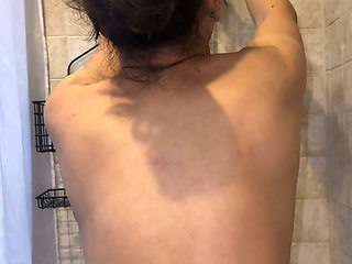 pissing from stepbrother after a very good fuck in shower! i don't see that coming..