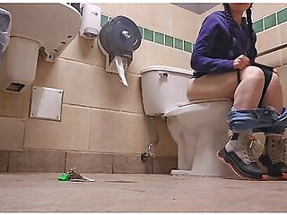Nerdy Faery Watersports Piss Compilation