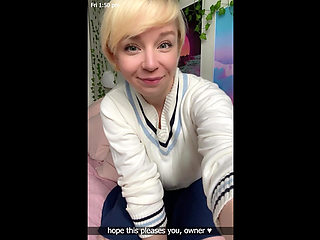 Exhib GF Makes Kinky Pee Diary