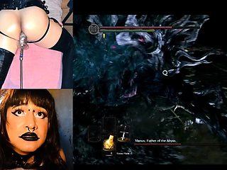 Watch brunette mistress toying her ass in fetish solo