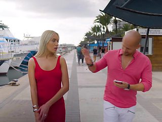 Sunny days and sweaty nights - Alberto & Angelika go wild on the beach