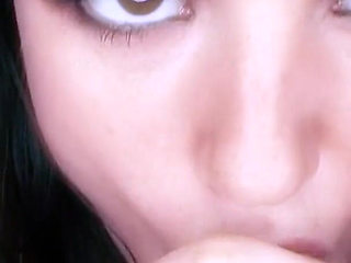 Tori Black : Casting couch blowjob