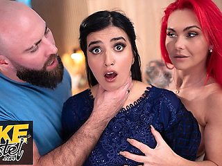 Cute Roxi Keogh and Aaliyah Yasin - pornstar scene - Fake Hostel