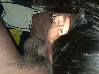 Muh me chusaya fir uski tight chut me diyaa lund