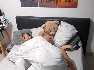 I fuck my stepdaughter's pussy until it is full.